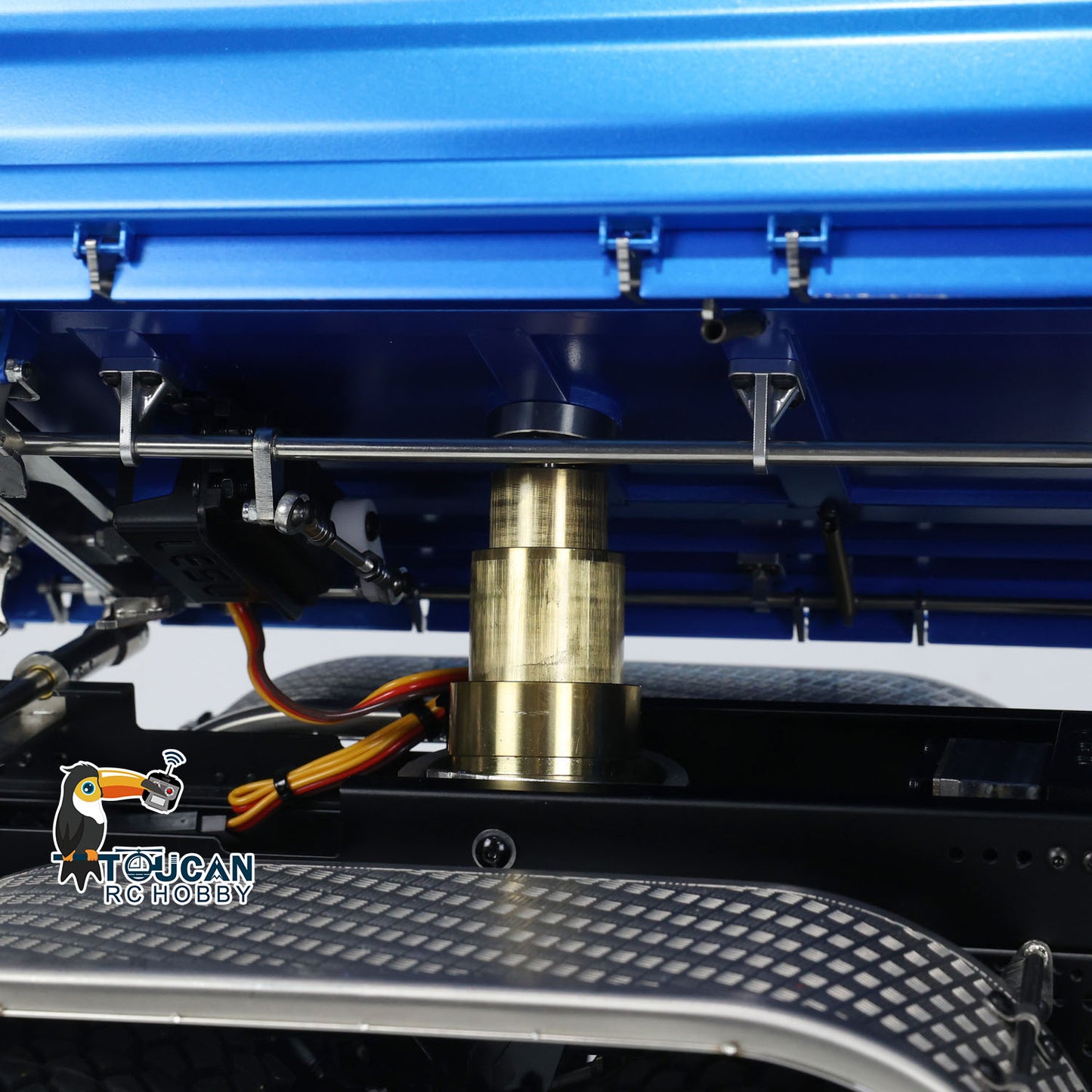 LESU 1/14 Metal 6x6 RC Hydraulic 3 ways Dumper Trucks Engineering  Vehicle Model With I6S Radio System K3363 Low Roof Shell