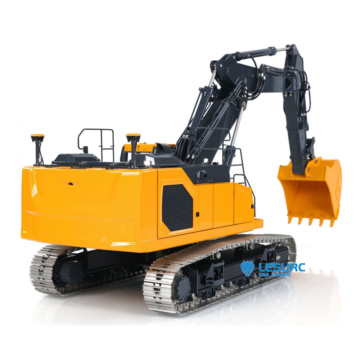 3-Section Arm LESU Metal 1/14 Hydraulic RC Excavator LR945 Radio Control Diggers Simulation Engineering Vehicle Model Light Servo