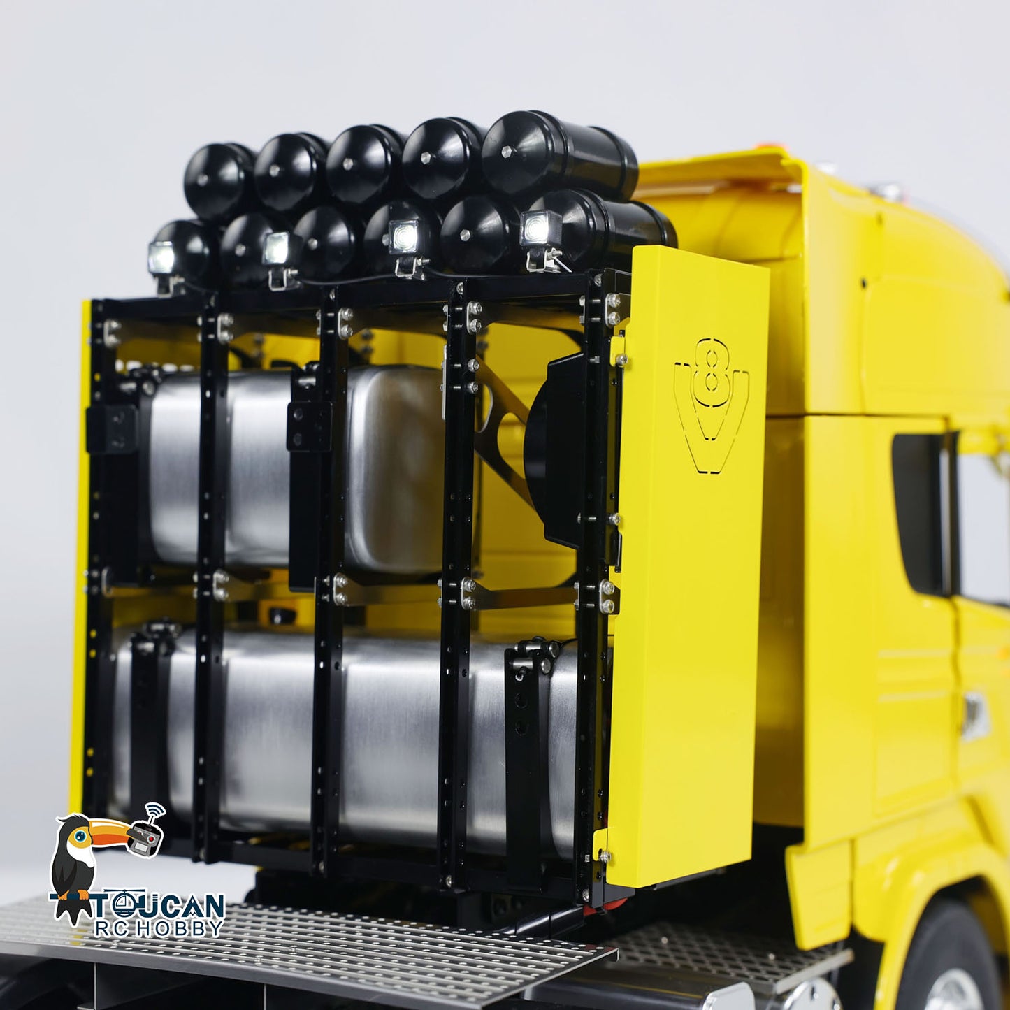 1/14 LESU 8X8 Metal Chassis RC Tractor Truck Radio Controlled Car Simulation Hobby Model Light Sound Equipment Rack