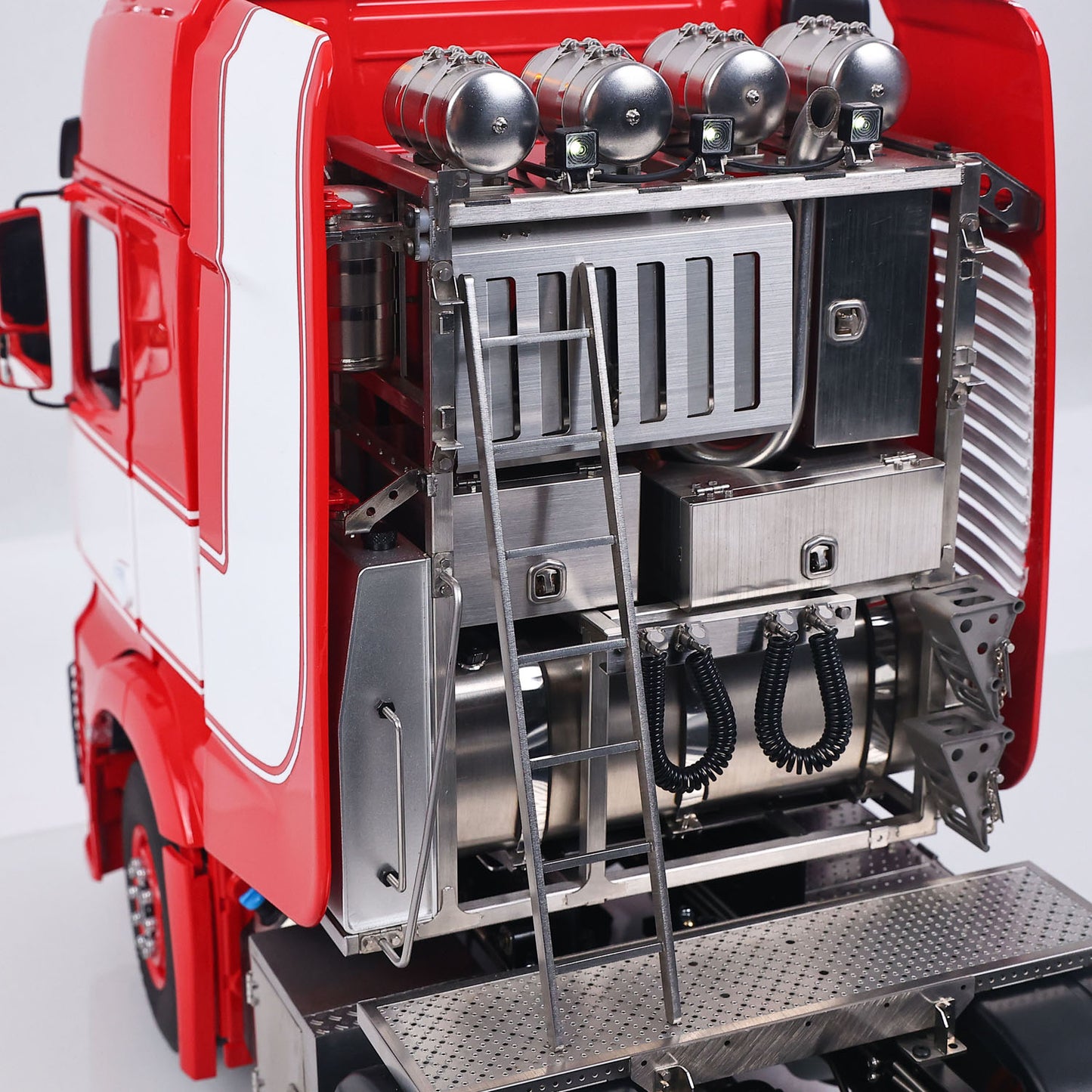 IN STOCK 1/14 LESU 8*8 3 Speed Highline RC Tractor Truck Metal Heavy-duty Chassis DIY RC Cabin W/ Motor Smoke Unit Light Sound Radio