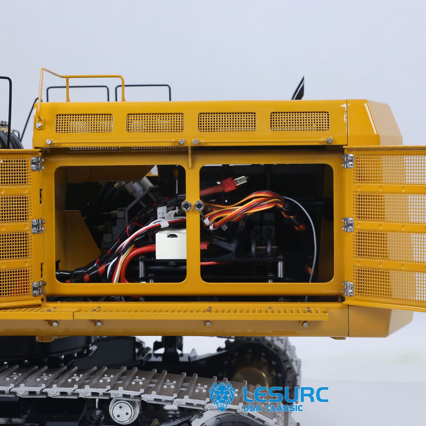 LESU C374F 1/14 Metal Hydraulic RC Excavator B0001 PNP/RTR Real Construction Truck Model with Light System for Model Enthusiast Weekend Outdoor Fun