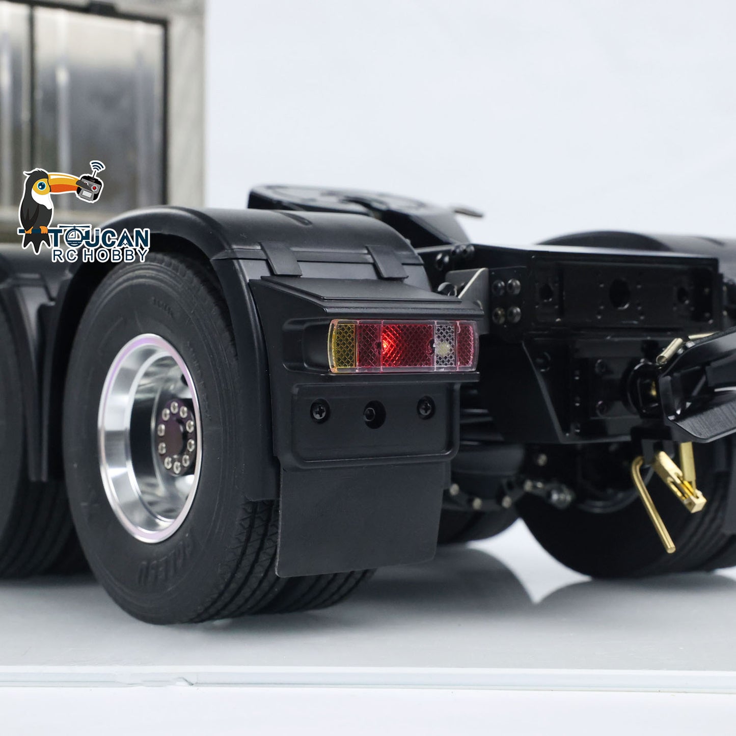 LESU 1/14 Metal Heavy Chassis Suitable for Remote Control Tractor Truck DIY Model Car Vehicle With 540 Power Motor Servo