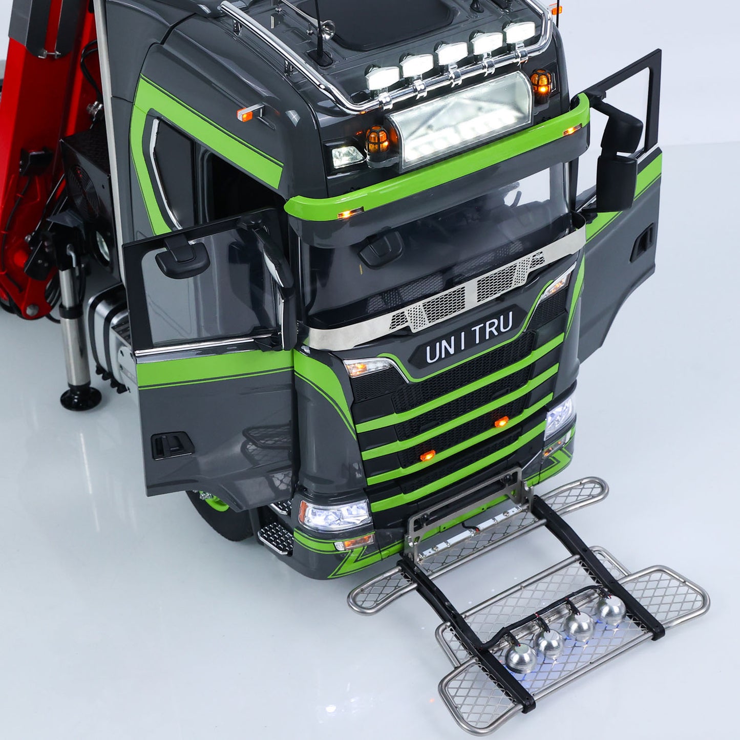IN STOCK Toucan DIY 6X6 Metal Chassis 1/14 RC Tractor Truck 770S Hydraulic Crane Logging Trailer Emulated Vehicle Model PL18EVLite Radio Smoke