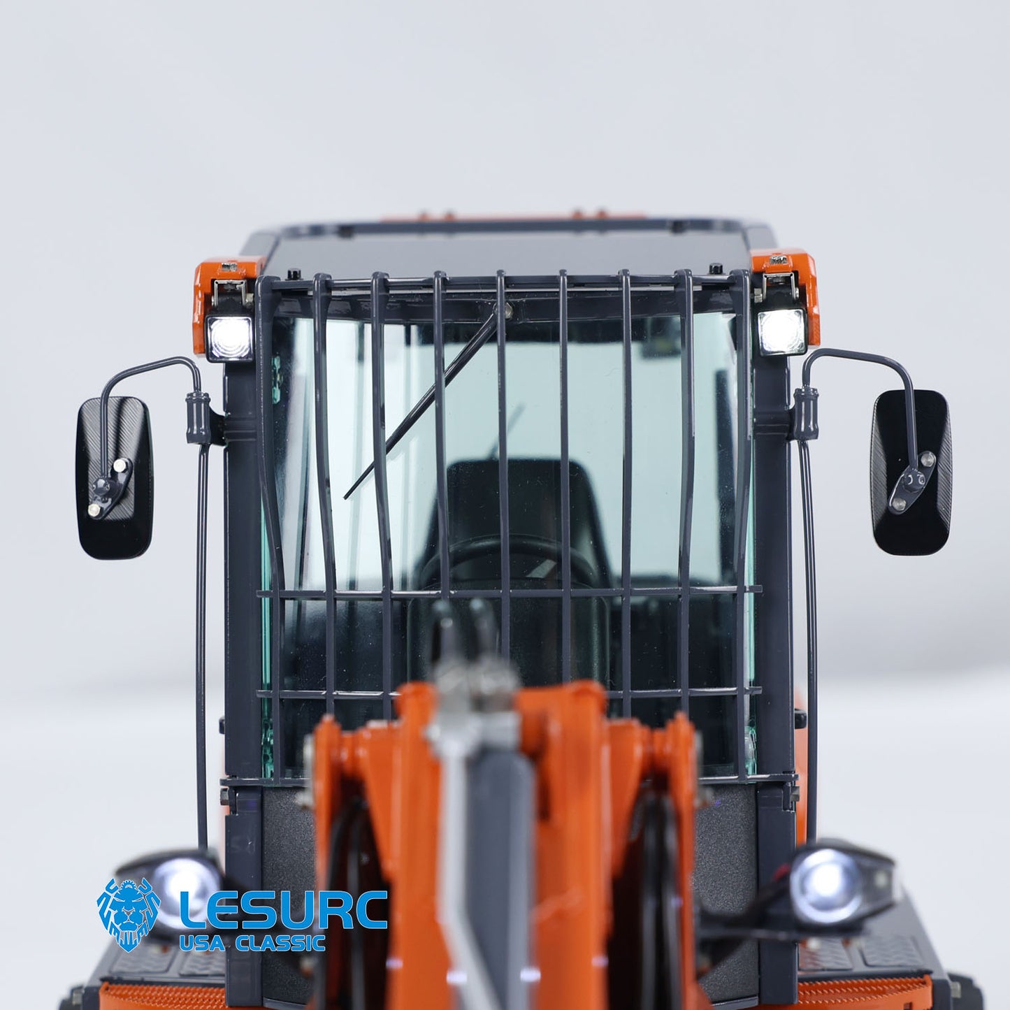 US STOCK LESU 1/14 Hydraulic RC Telescopic Arm Loader AT1050 Fork Truck 4X4 Painted Assembled Model For Collections Teshulianjie