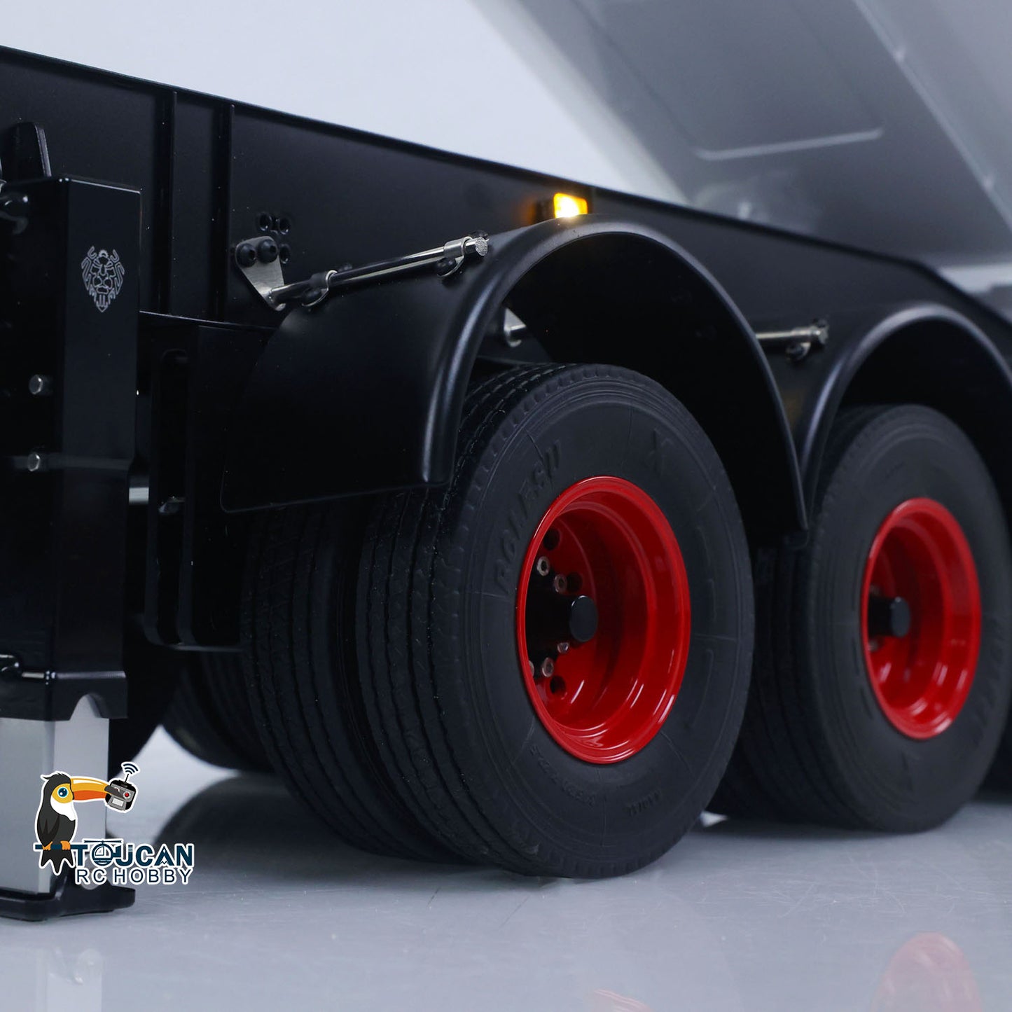 Metal LESU 3 Axles 1/14 Hydraulic Dump Trailer Model for RC Tractor Truck DIY TAMIYA With A0045 U-Bucket Electric Lifting Legs