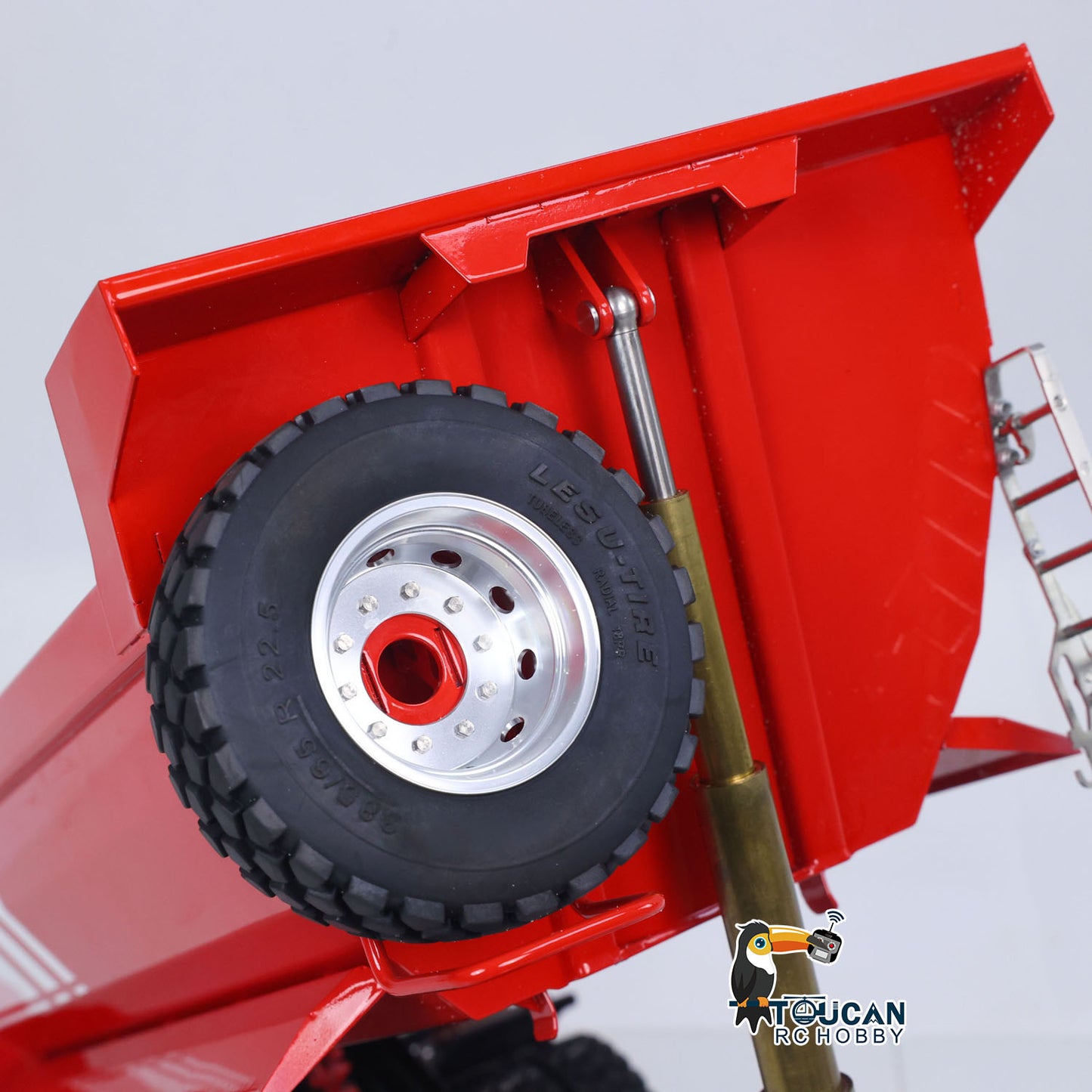 LESU 1/14 6*6 Z0032 Metal Hydraulic RC 3 Axles Dumper Truck With Front Multi Stage Cylinder U bucket I6S Radio System Model