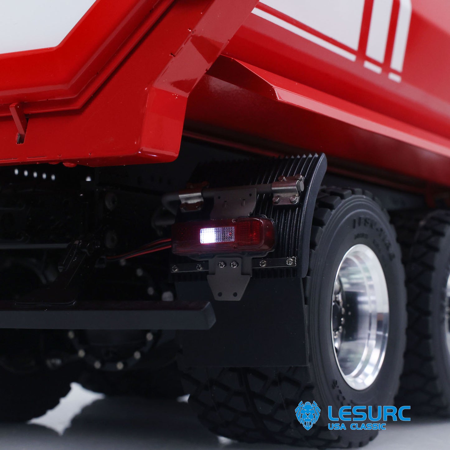 LESU Z0032 1/14 Metal 6x6 Hydraulic RC Dump Truck 2 Speed Transmission Differential Lock Axles Sound Light for Engineering Vehicle Enthusiast