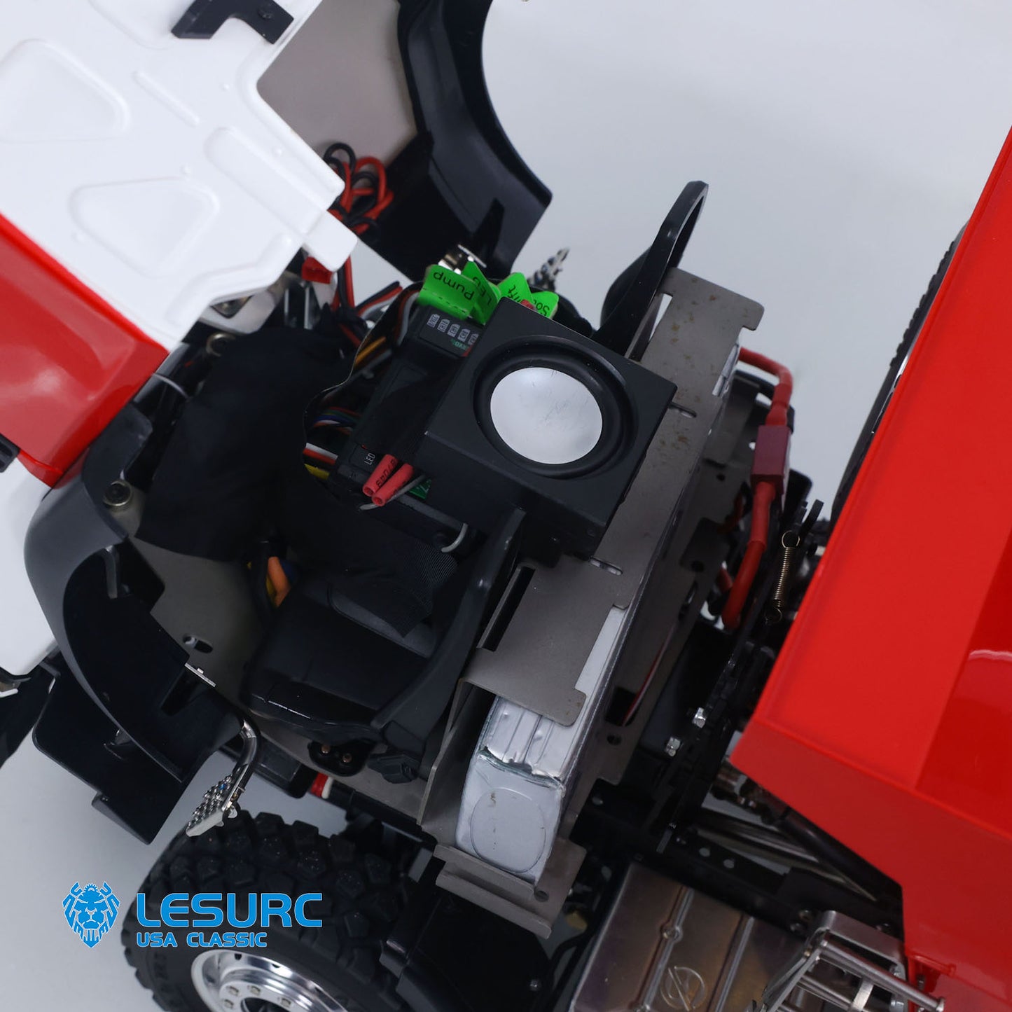 LESU Z0032 1/14 Metal 6x6 Hydraulic RC Dump Truck 2 Speed Transmission Differential Lock Axles Sound Light for Engineering Vehicle Enthusiast