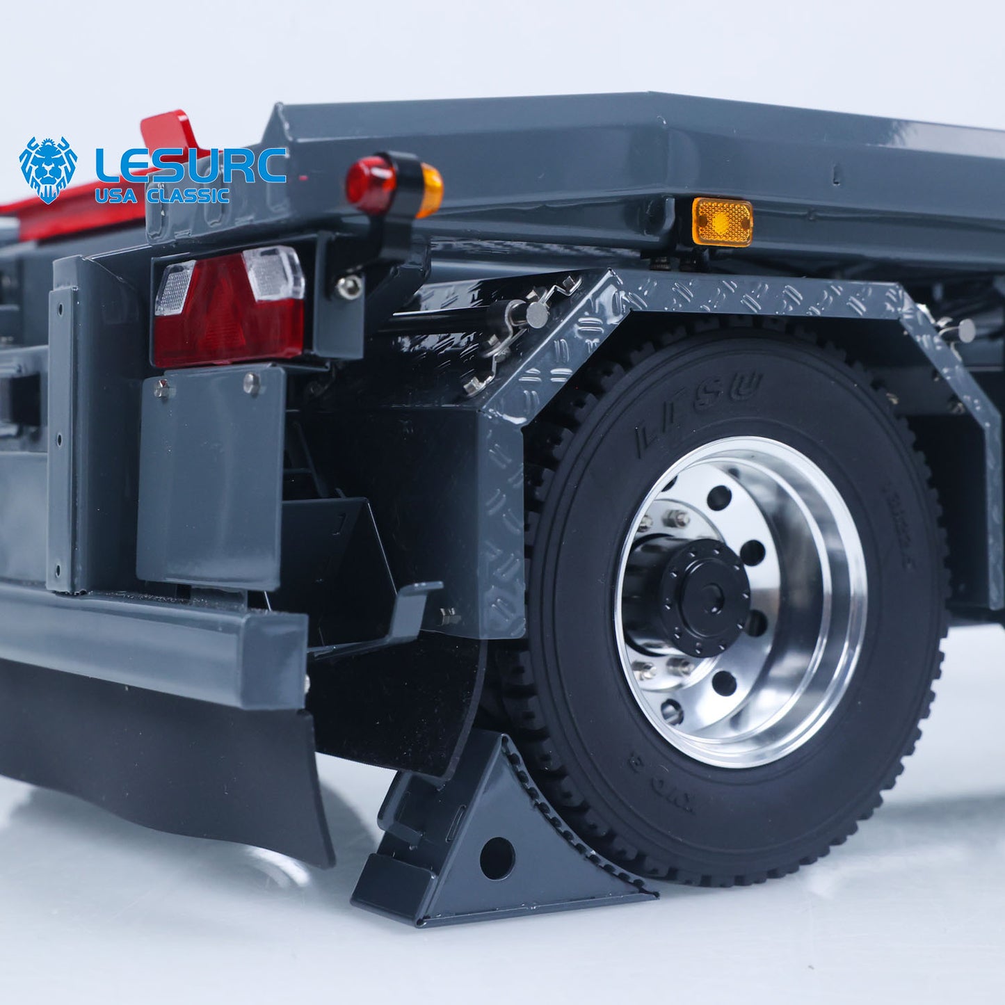 LESU A0065 1/14 Metal RC Roll Off Trailer with Front Wheel Steerable Light System for Remote Control Tractor Truck Backyard Fun