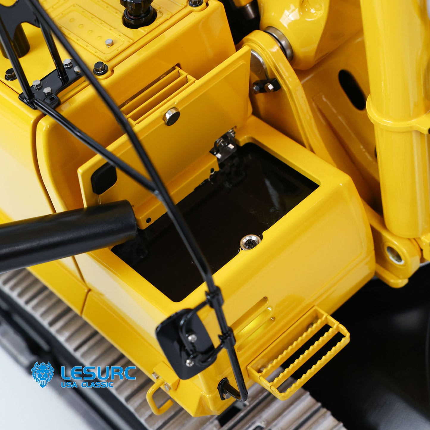 LIMITED-TIME SALE IN Stock LESU Aoue PC500 1/14 Metal RC Hydraulic Tracked Excavator RC Digger Model 7Ways Valve 3-4MAP Pump Light System Assembled