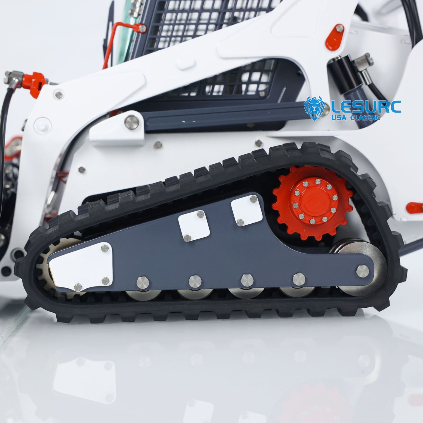 LESU Aoue LT5 1/14 Metal Hydraulic Tracked RC Skid-Steer Loader B0008 with I6S Radio Controller Light Sound System for Construction Vehicle Enthusiast
