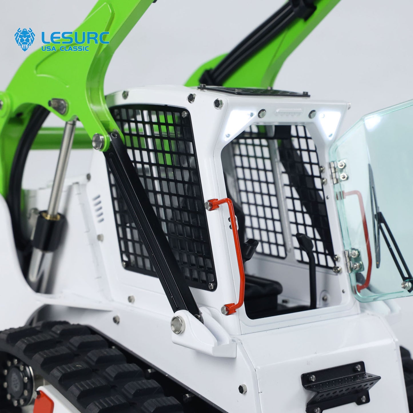 LESU AoueLT5 1/14 Stainless Steel Hydraulic RC Skid-Steer Loader B0008 with Light Sound System for Construction Vehicle Model Enthusiast