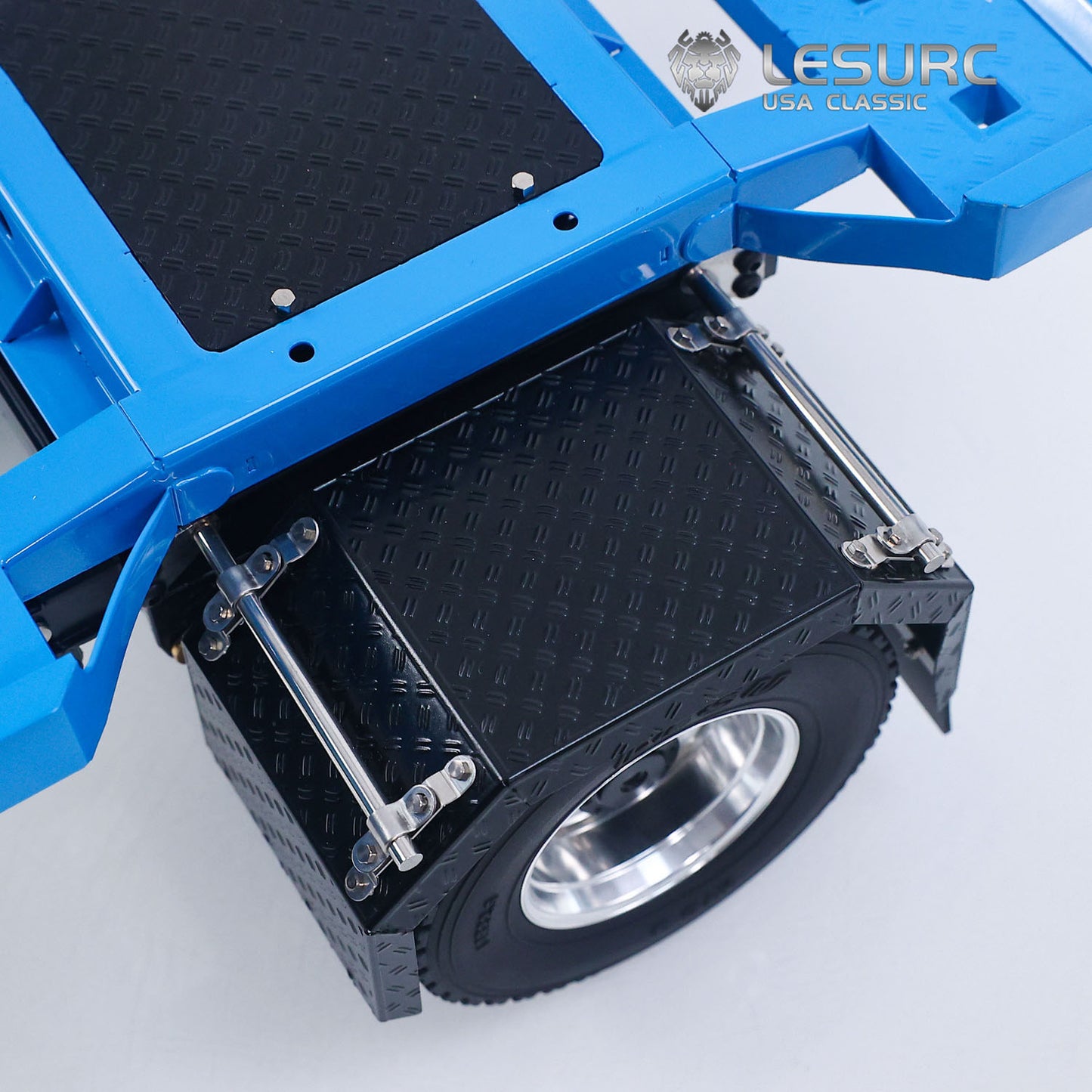 LESU A0065 1/14 Metal RC Roll Off Trailer with Front Wheel Steerable Light System for Remote Control Tractor Truck Backyard Fun