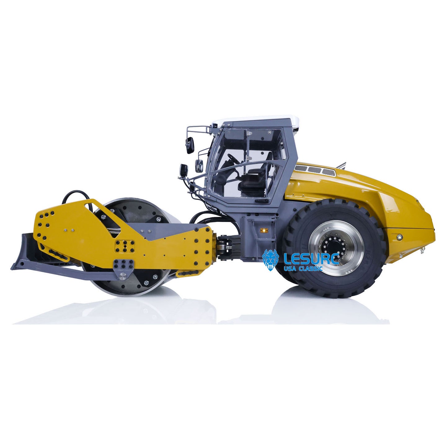 LESU Aoue-H13i 1/14 Metal RC Hydraulic Road Roller A0009 PNP with Towing hook Lock Differential Axles Light Sound for Dirt Tracks Hobbyists