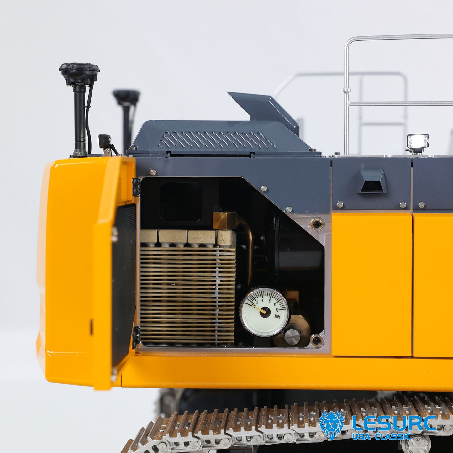 3-Section Arm LESU Metal 1/14 Hydraulic RC Excavator LR945 Radio Control Diggers Simulation Engineering Vehicle Model Light Servo