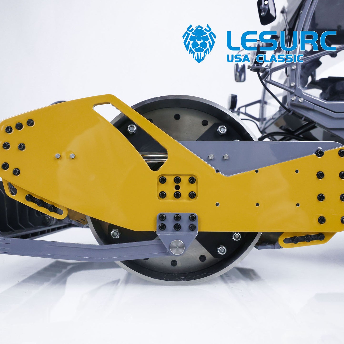 LESU Aoue-H13i 1/14 Metal RC Hydraulic Road Roller A0009 RTR with FlySky PL18EV Lite Radio Controller Light Sound for Model Collectors
