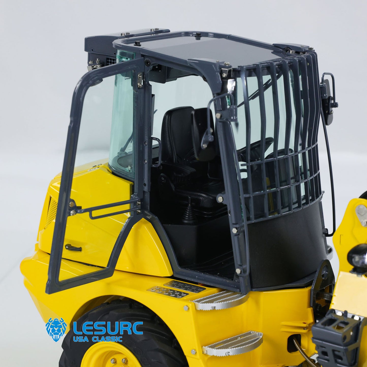 LESU Aoue AT1050 1/14 Metal RC Hydraulic Telescopic Fork Loader A0016 with FlySky I6S Radio Controller Light Sound for Scale Model Collectors