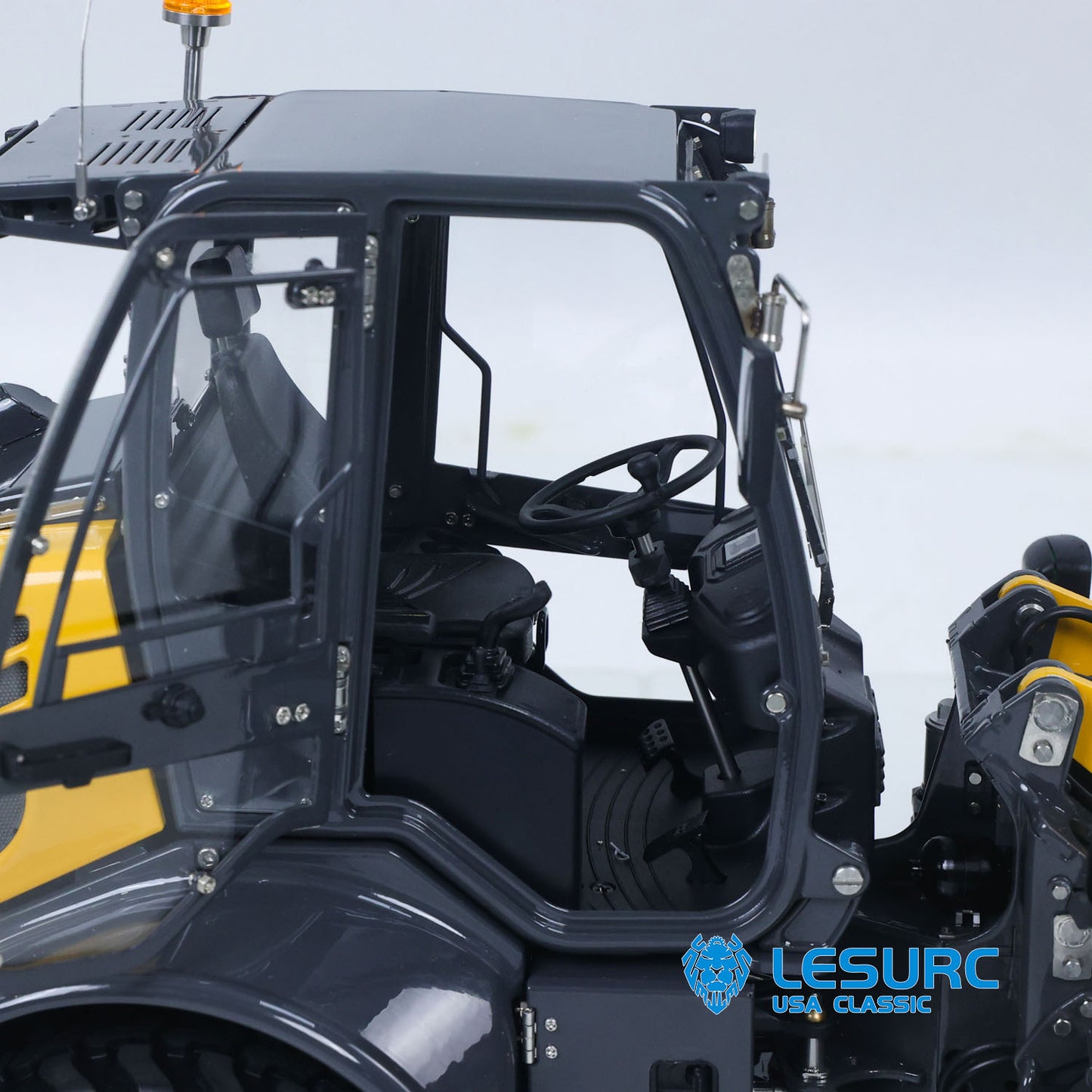 LESU Aoue-WA100M-8 1/14 Metal 4X4 RC Hydraulic Loader A0021 RTR with FlySky ST8 Radio Controller Brushless Motor 3+1CH Valve Light Sound