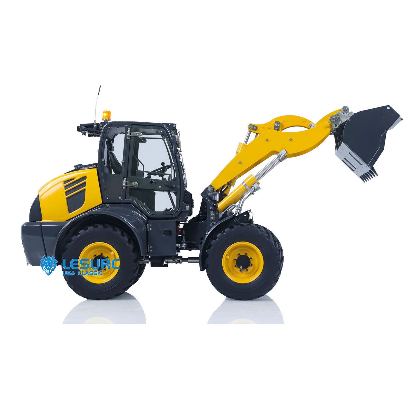 LESU Aoue-WA100M-8 1/14 Metal 4X4 RC Hydraulic Loader A0021 with Brushless Motor 3+1CH Valve Sound Light for Scale Model Exhibitions
