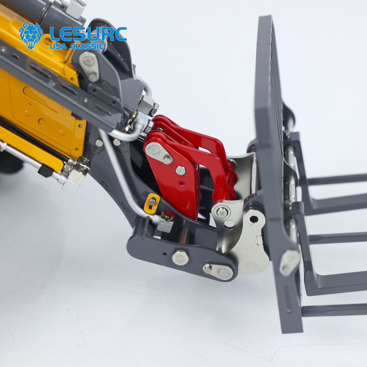LESU AOUE AT1050 1/14 Metal 4X4 RC Hydraulic Telescopic Arm Loader Sound Light System Fork Bucket for Construction Vehicle Enthusiast