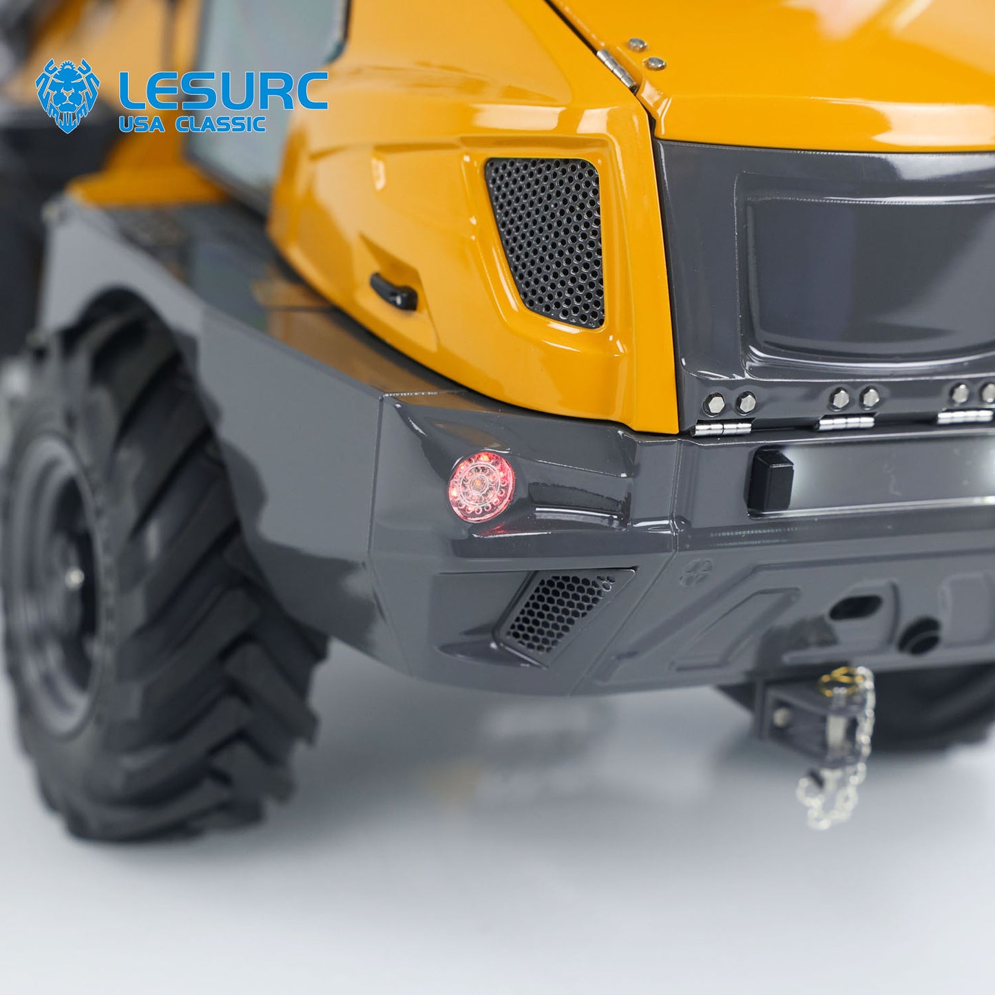 LESU AOUE AT1050 1/14 Metal 4X4 RC Hydraulic Telescopic Arm Loader Sound Light System Fork Bucket for Construction Vehicle Enthusiast