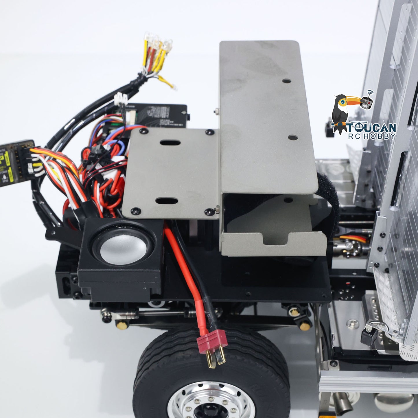 LESU 1/14 Metal RC Logging Truck Hydraulic Crane Tractor Lorry W/O FH16 Cabin Emulated Electric Car Light Sound 2Speed Grearbox