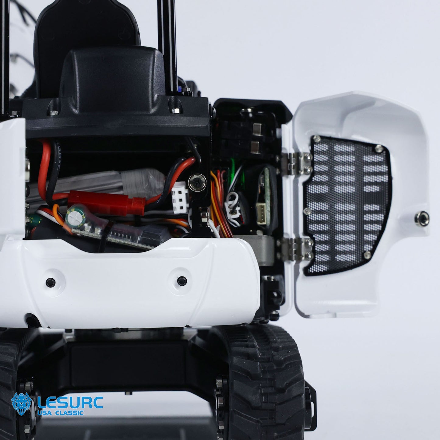 LESU PC30 1/14 Metal RC Hydraulic Excavator B0003 KIT/PNP Mini Digger 6CH Reversing Valve System Brushless Motor Lighting for Hobby Collectors