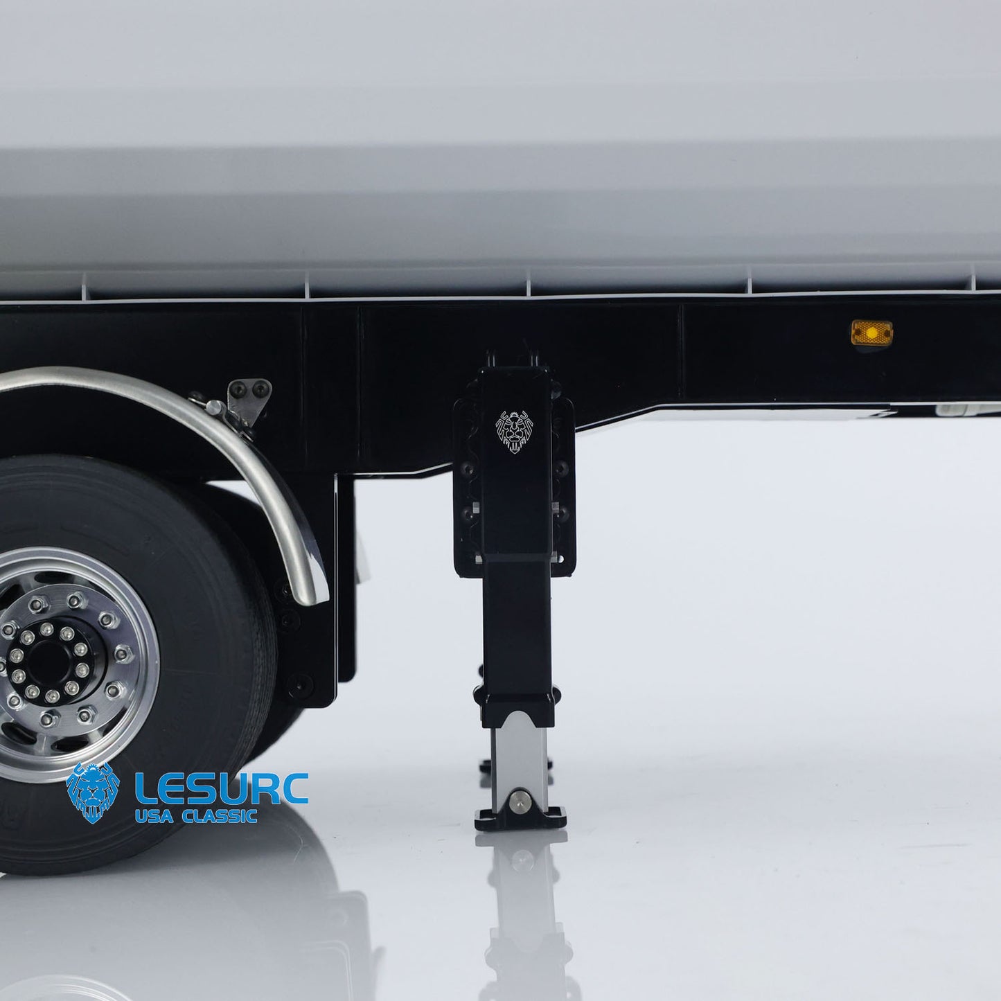 LESU 1/14 RC Metal Hydraulic Dump Trailer Model For Tractor Truck DIY Lorry Car Simulation Vehicle Model Electric Legs Light