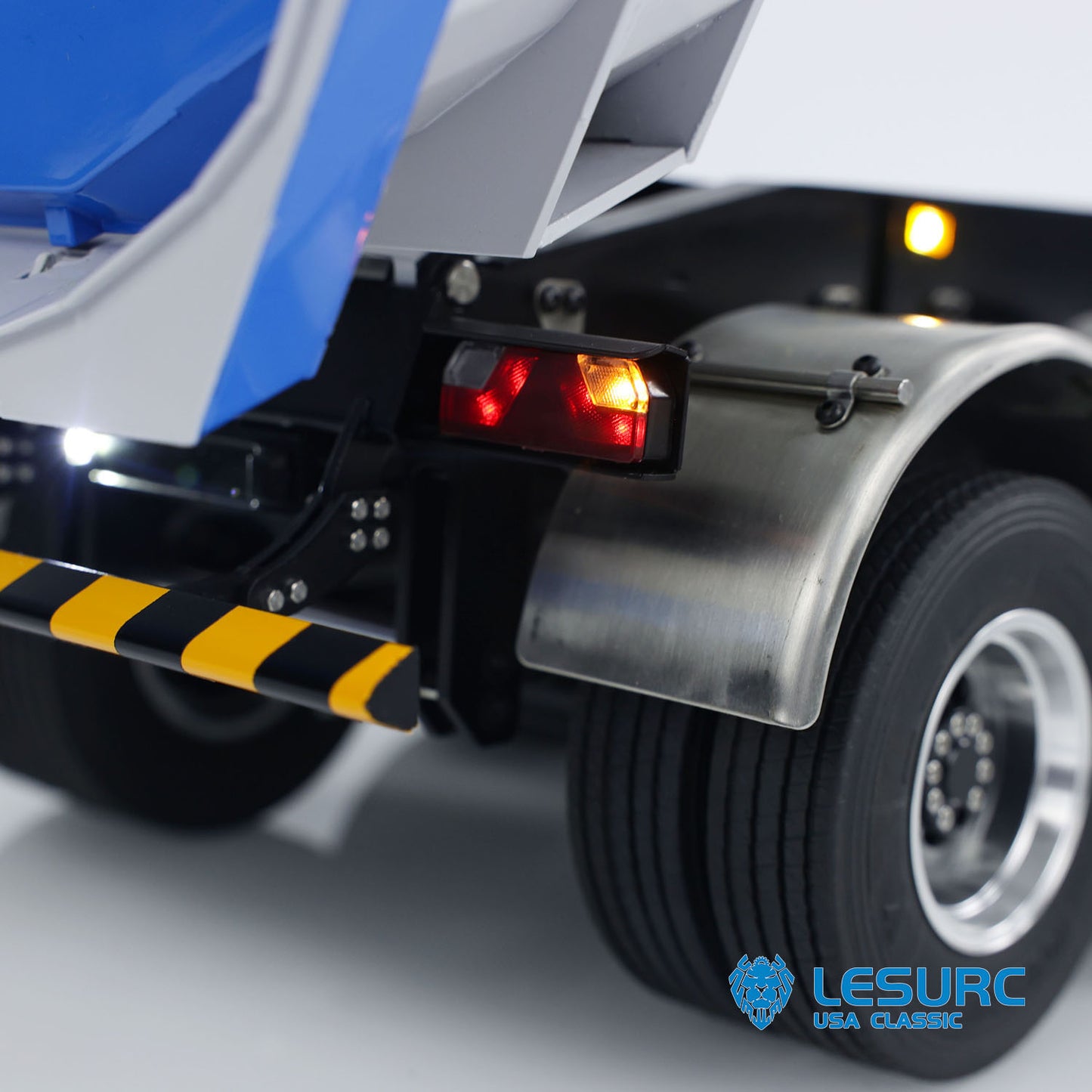 LESU 1/14 RC Metal Hydraulic Dump Trailer Model For Tractor Truck DIY Lorry Car Simulation Vehicle Model Electric Legs Light