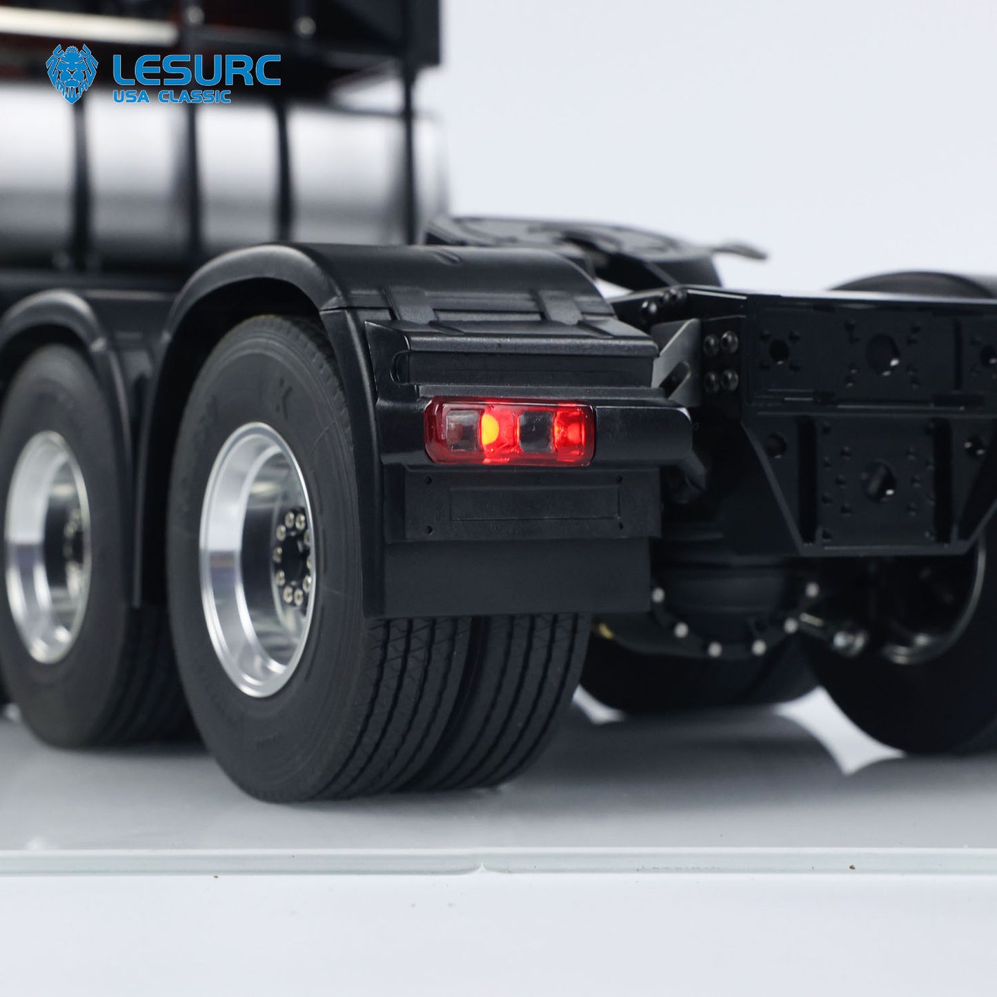 LESU 1/14 Metal RC Highline Tractor Truck Model 3363 1851 Radio Control Lorry Heavy-duty Metal Chassis Light & Sound Systems ESC