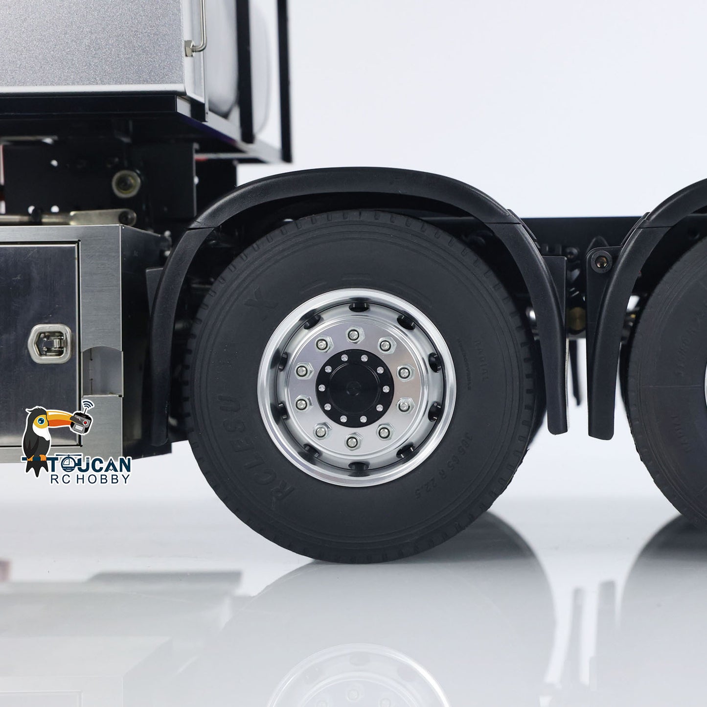LESU 1/14 Metal RC Highline Tractor Truck Model 3363 1851 Radio Control Heavy-duty Metal Chassis W/ Light & Sound Systems ESC