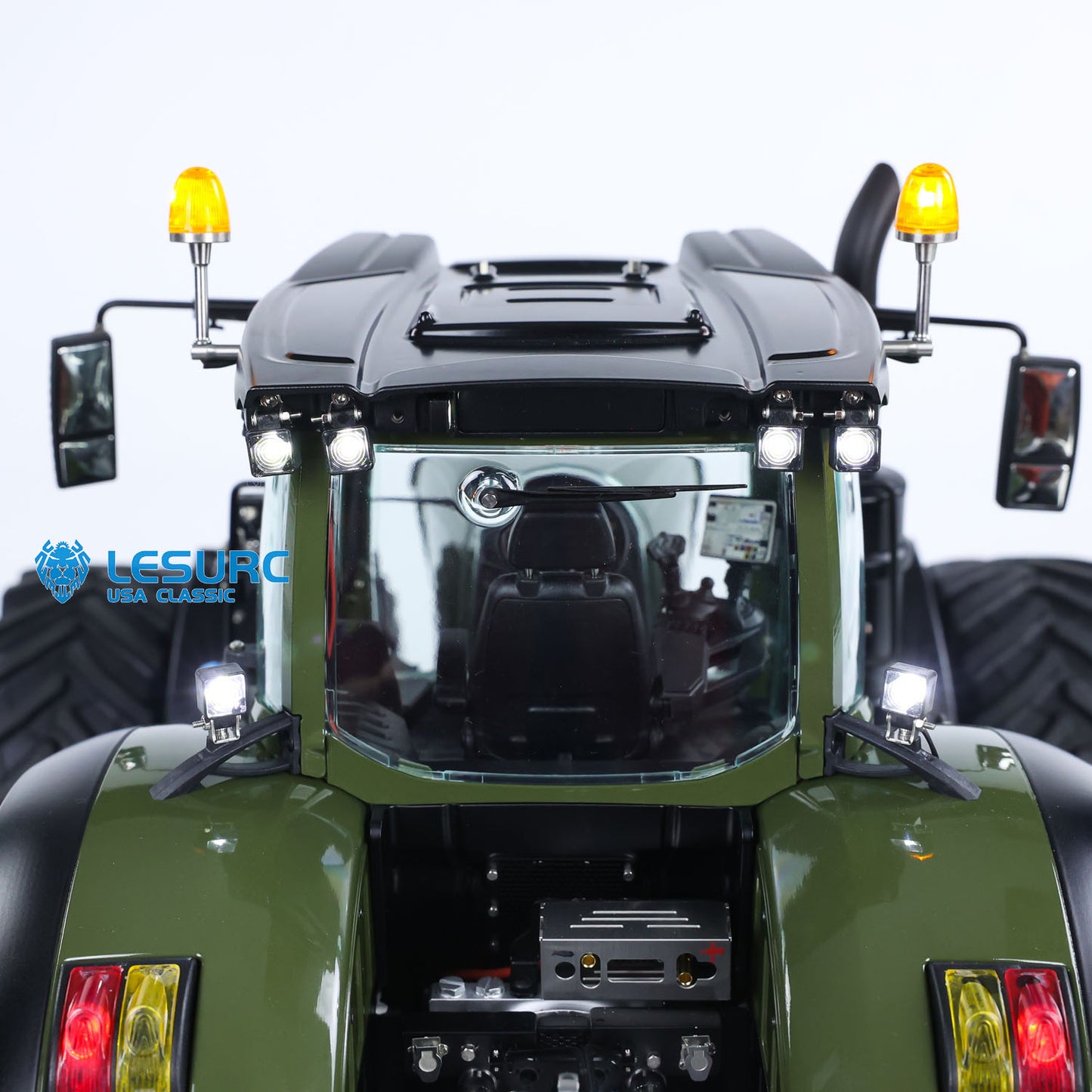 LESU AOUE 1050 Metal 1/14 Hydraulic RC Tractor Model 4x4 Agricultural Vehicle Double Wheels Frsky XE Radio Battery Smoke Sound