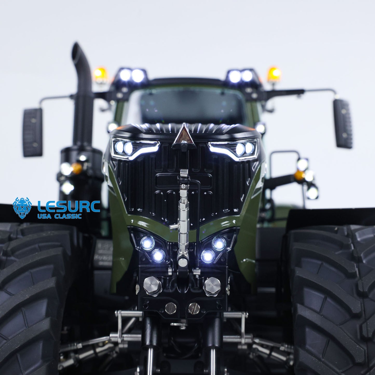 LESU AOUE 1050 Metal 1/14 Hydraulic RC Tractor Model 4x4 Agricultural Vehicle Double Wheels Frsky XE Radio Battery Smoke Sound