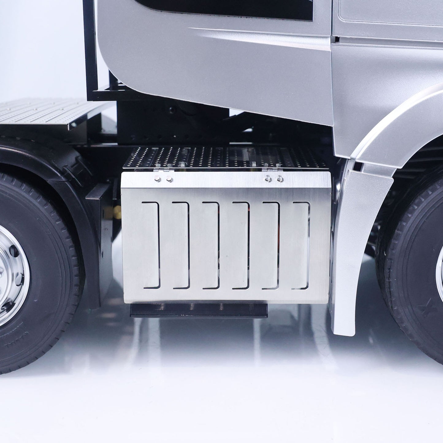 TOUCAN 1/14 8x8 RC Tractor Truck High-Quality Metal Chassis DIY Remote Control Vehicle Sounds Lights System