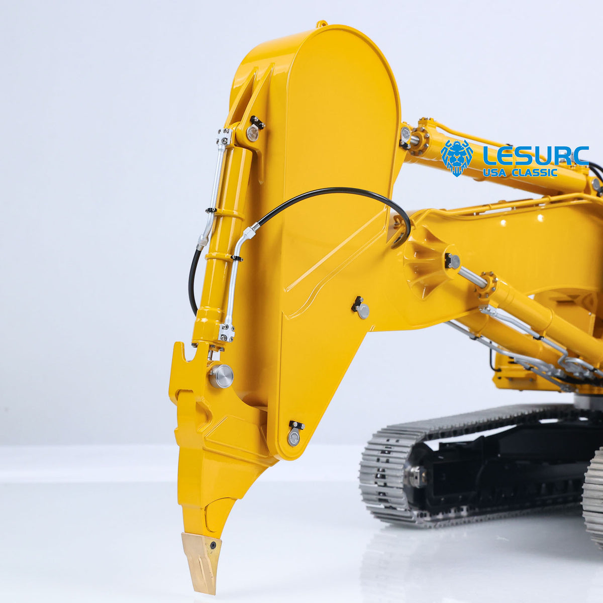 LESU PC500 1/14 RC Metal Excavator B0020 Model Hydraulic Crawler Digger with Rock Arm Light System 3CH Valve Brushless Motor ESC