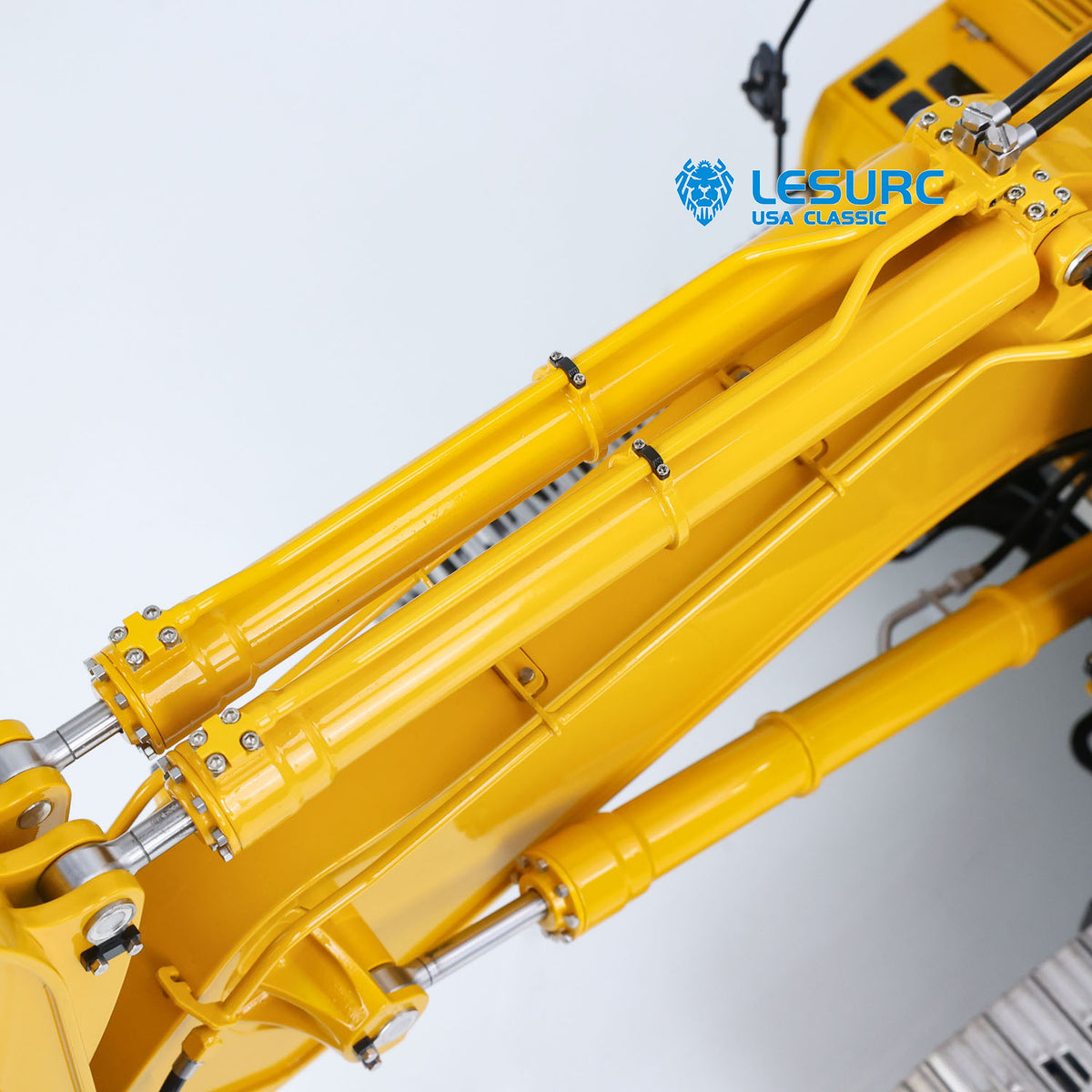 LESU PC500 1/14 RC Metal Excavator B0020 Model Hydraulic Crawler Digger with Rock Arm Light System 3CH Valve Brushless Motor ESC
