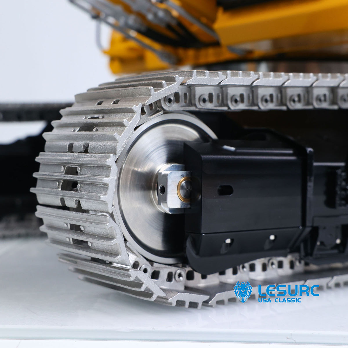 LESU PC500 1/14 RC Metal Excavator B0020 Model Hydraulic Crawler Digger with Rock Arm Light System 3CH Valve Brushless Motor ESC