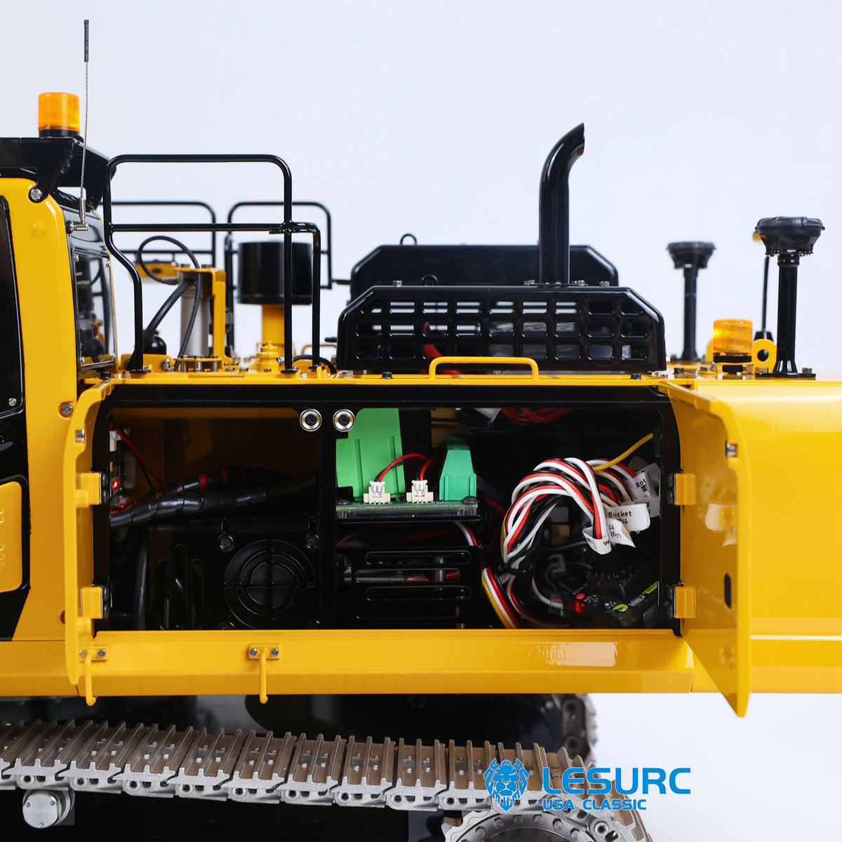 LESU PC500 1/14 RC Metal Excavator B0020 Model Hydraulic Crawler Digger with Rock Arm Light System 3CH Valve Brushless Motor ESC