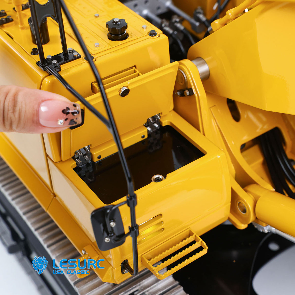 LESU PC500 1/14 RC Metal Excavator B0020 Model Hydraulic Crawler Digger with Rock Arm Light System 3CH Valve Brushless Motor ESC