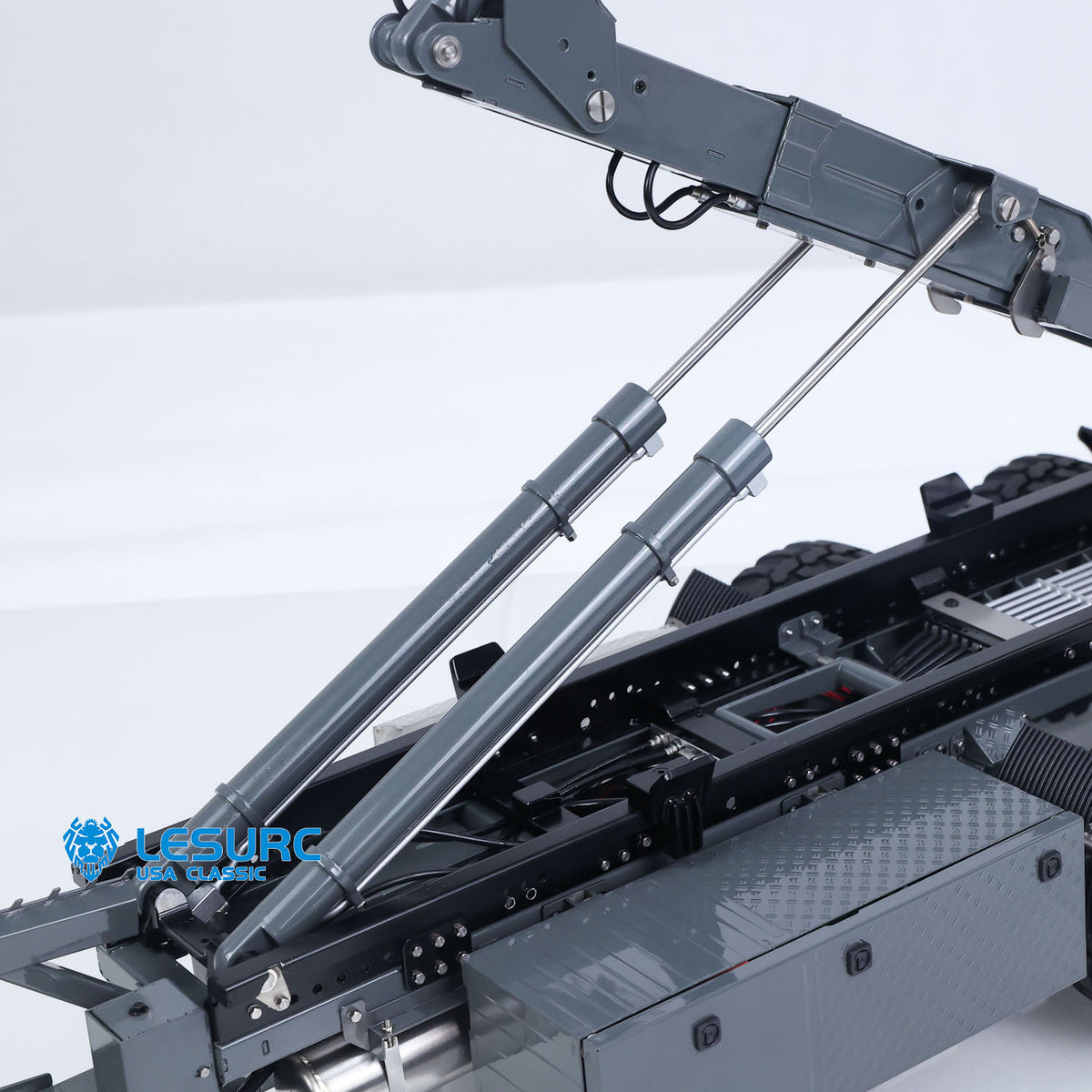LESU A0066 1/14 Metal Hydraulic RC Roll Off Trailer Telescopic/Folding Hooklift with Support Legs 5CH Reversing Valve Lights