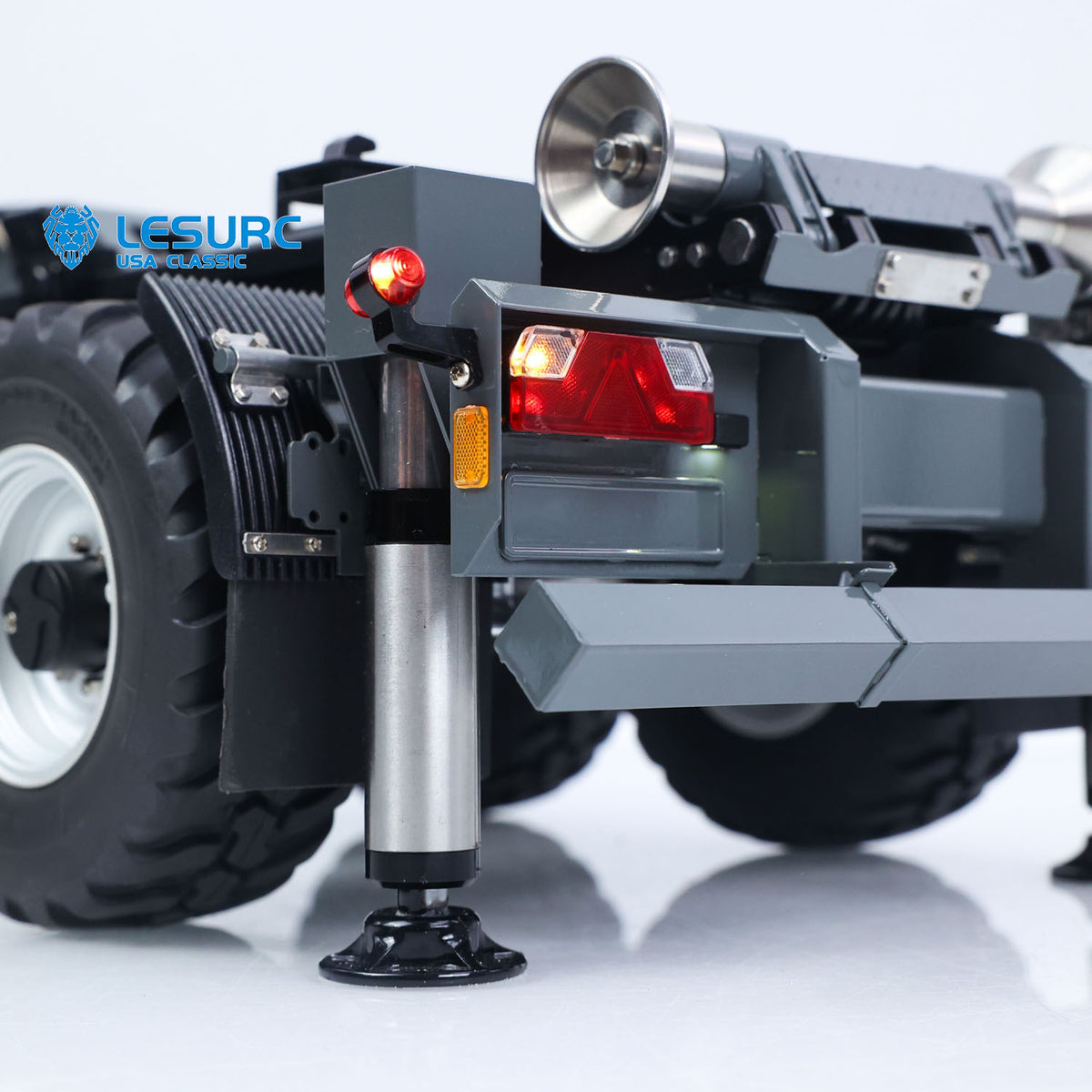 LESU A0066 1/14 Metal Hydraulic RC Roll Off Trailer Telescopic/Folding Hooklift with Support Legs 5CH Reversing Valve Lights