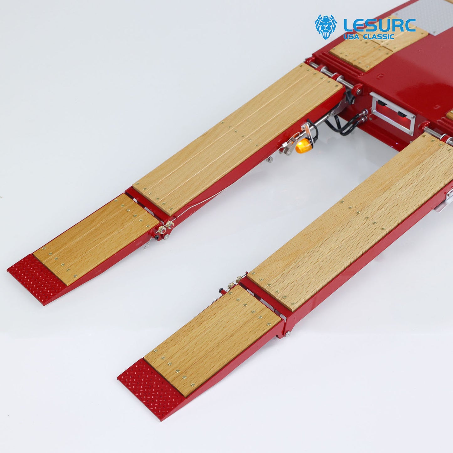 LESU A0020 1/14 Metal Lowboy Trailer 3Axle Chassis Hydraulic Lifting Tailgate Electric Landing Legs Light System for RC Tractor Truck Construction Model
