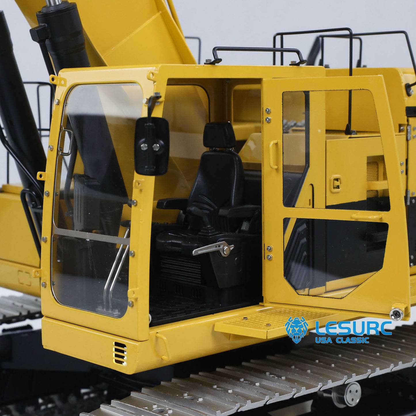 LESU 1/14 RC Hydraulic Excavator C374F Remote Controlled Heavy Digger Machine Sound Smoke Light LCD Screen 6CH Valve Motor ESC