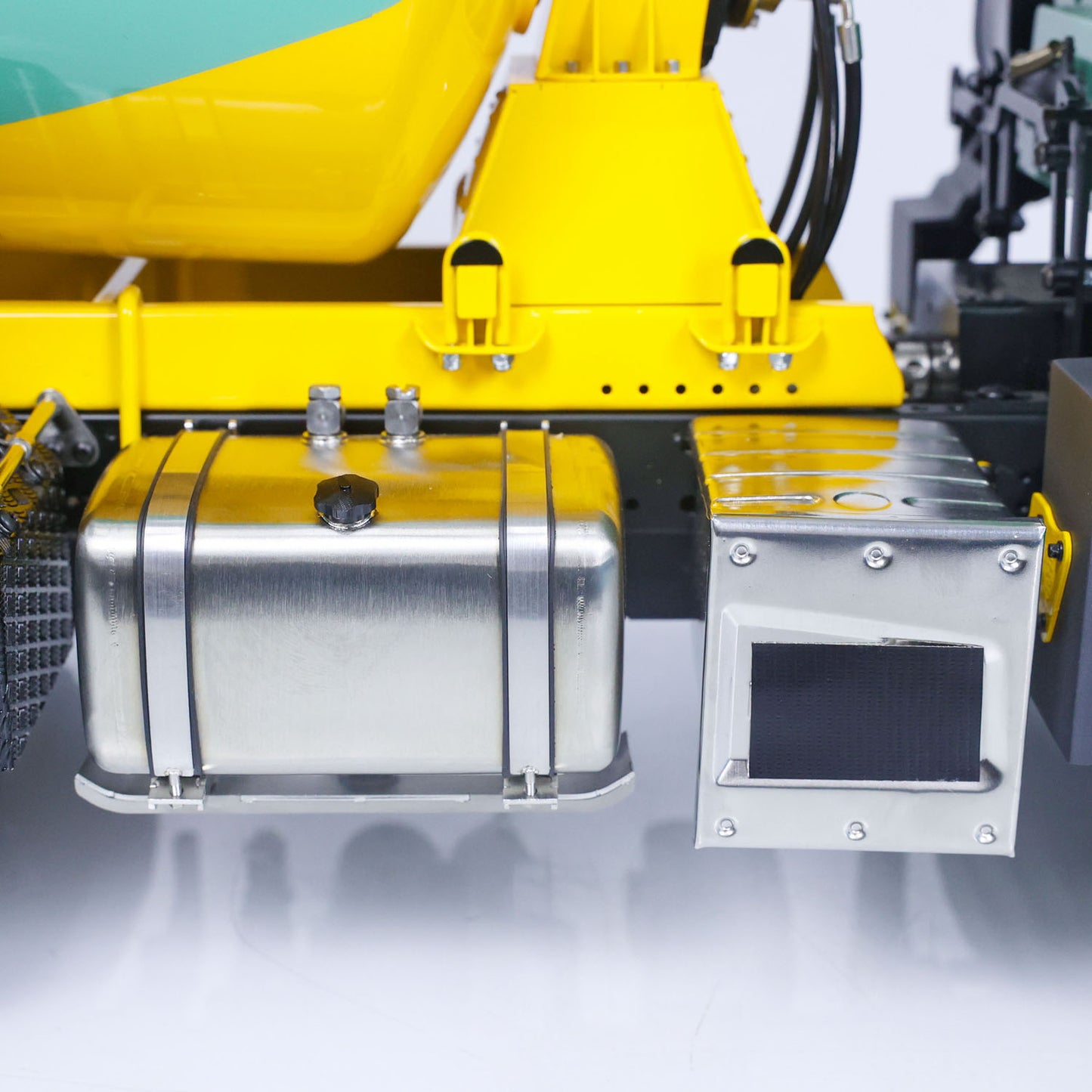 LESU 1/14 Scale RC Mixer Truck 6x6 for Painted Assembled Remote Control Agitating Lorry Model Sound Light System Motor Servo ESC