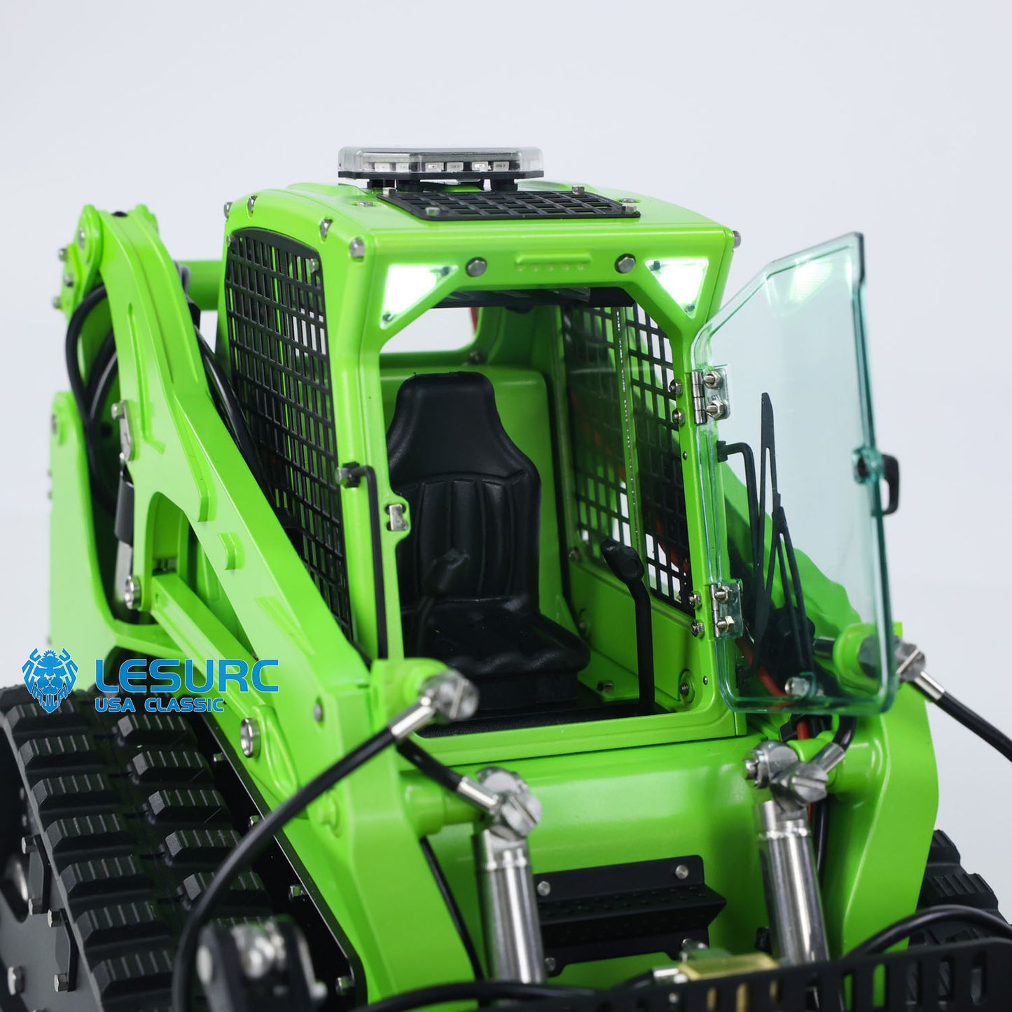 LESU AOUE LT5 1/14 Metal RC Skid-Steer Loader Hydraulic Construction Vehicle with Sound Light FlySky i6S Radio Controller for Model Enthusiast