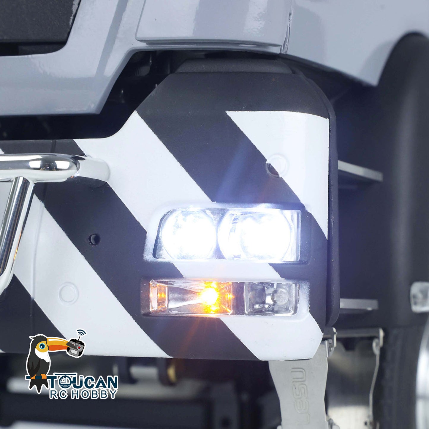 LESU 1/14 RC Tractor Truck for TGS 4x2 Remote Control Painted Car Metal Chassis W/ Motor Servo Warning Light Sound Light System