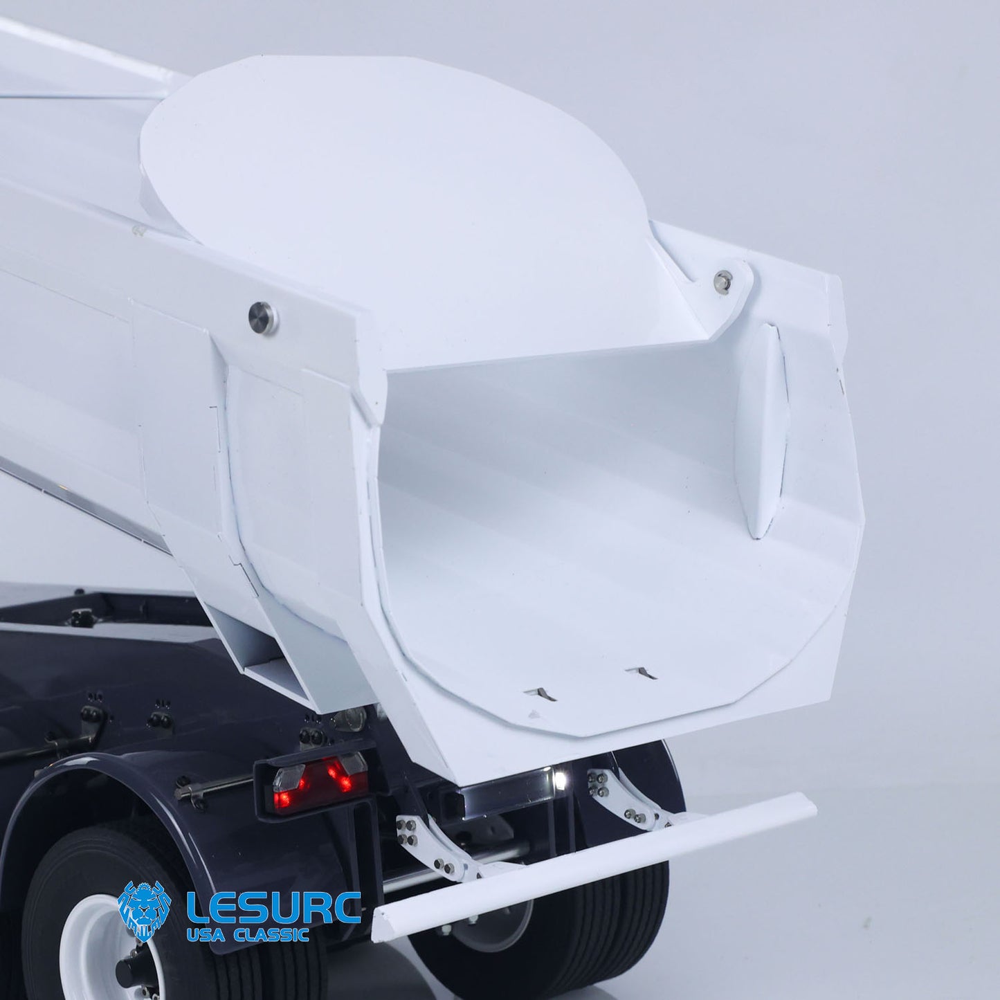 LESU A0045 1/14 Metal Hydraulic RC Semi Dump Trailer Model with Electric Legs for RC Tractor Truck Construction Model Enthusiast