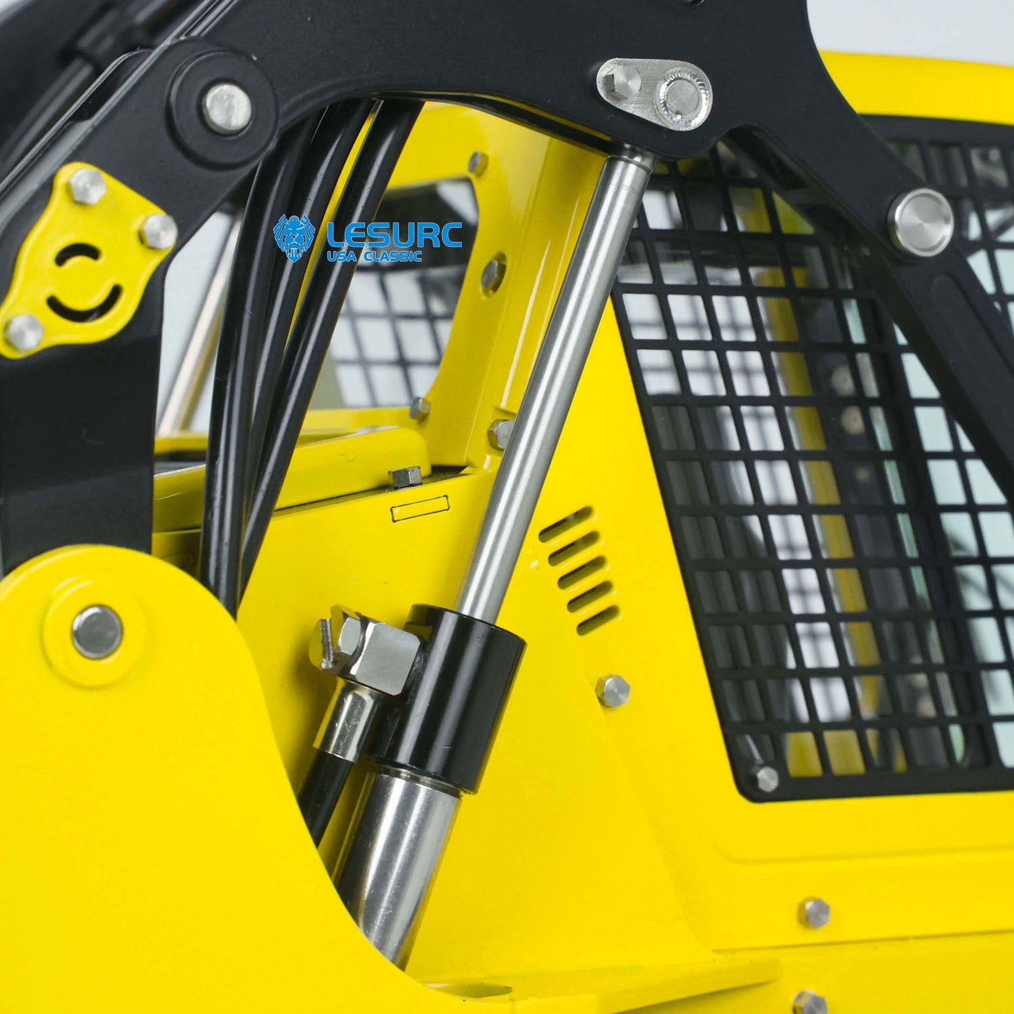 LESU Aoue LT5 1/14 Metal Hydraulic Tracked RC Skid-Steer Loader B0008 with I6S Radio Controller Light Sound System for Construction Vehicle Enthusiast