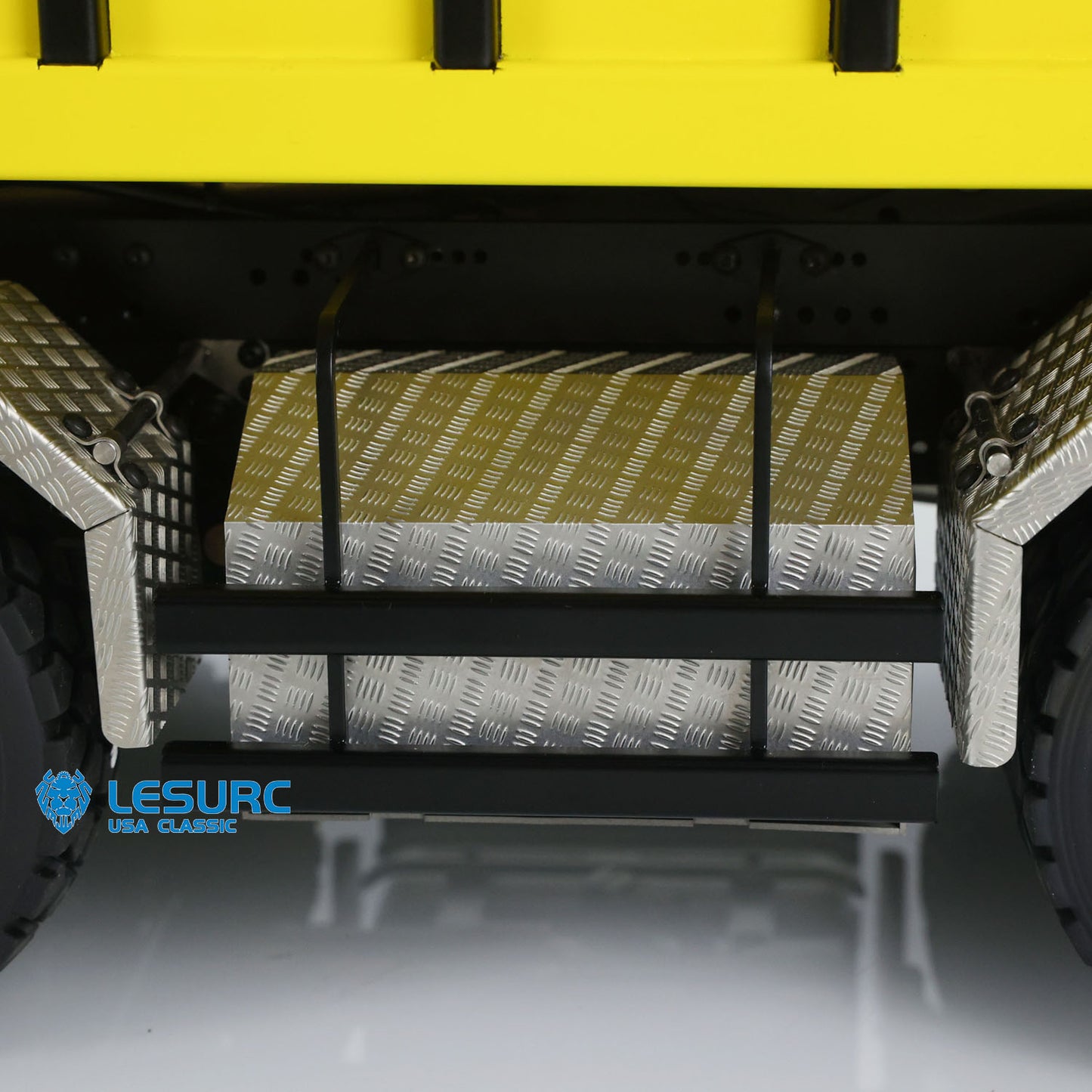 LESU K3363 Cabin 1/14 Metal 8x8 RC Hydraulic Dump Truck with 2 Speed Transmission FlySky I6S Radio System for Remote Control Construction Enthusiast