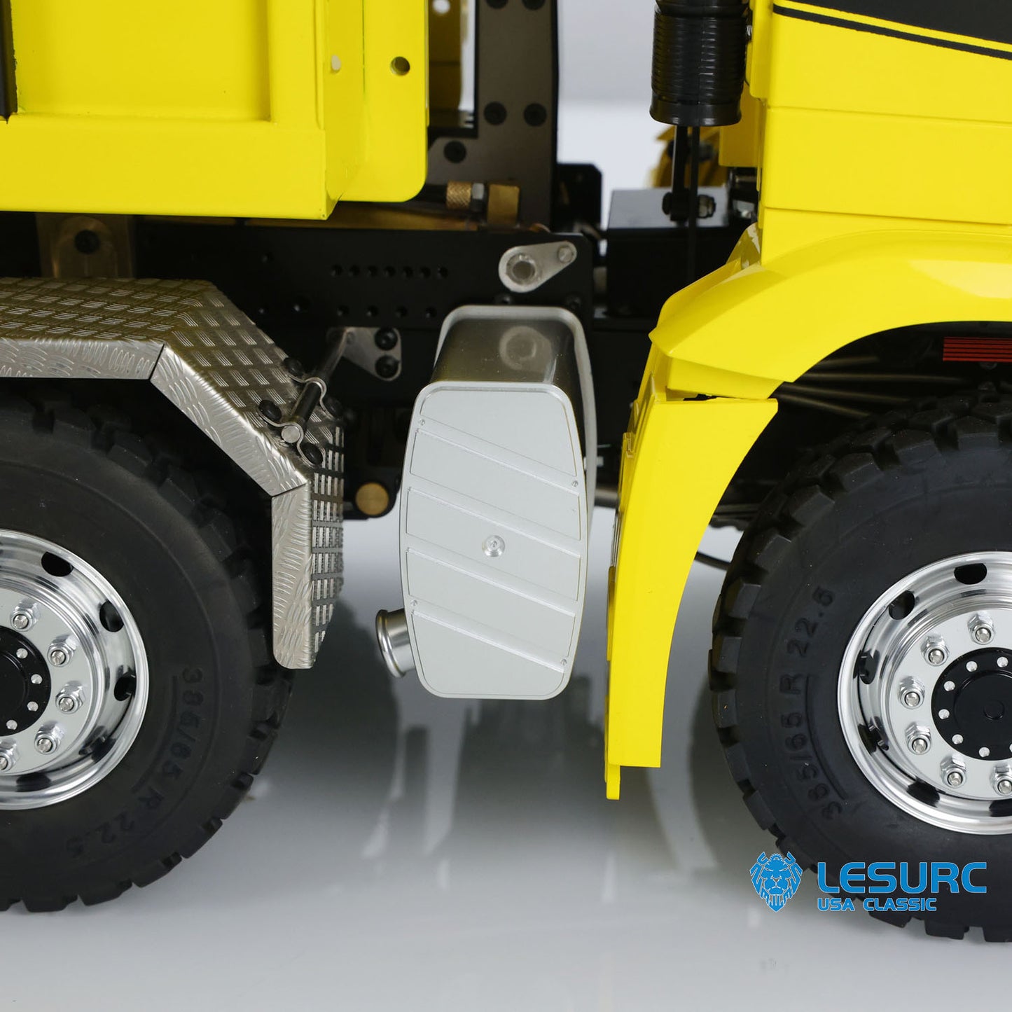 LESU K3363 Cabin 1/14 Metal 8x8 RC Hydraulic Dump Truck with 2 Speed Transmission FlySky I6S Radio System for Remote Control Construction Enthusiast